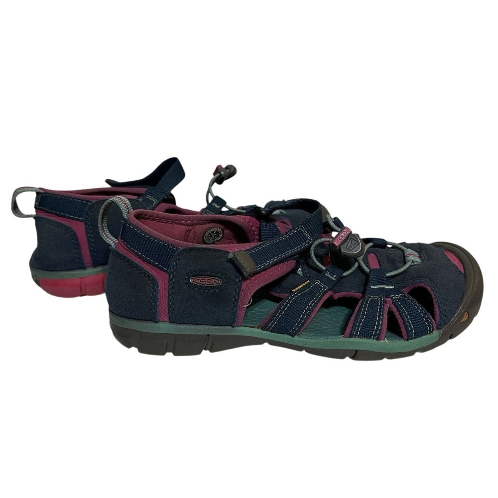KEEN Youth Sandals Size 4 Blue Pink Closed Toe Sport Hiking Shoes‎